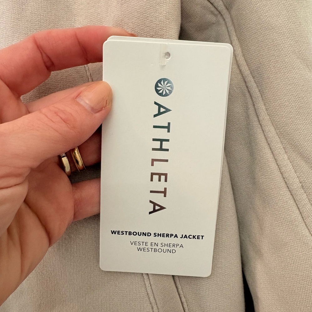NEW! Athleta Cream Tan Westbound Sherpa Jacket - Picture 6 of 10
